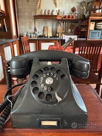 Telefono Vintage in Bachelite Nera Anni 40/50