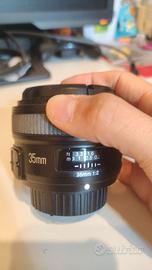 Obiettivo Yongnuo 35 mm f 2 per Nikon