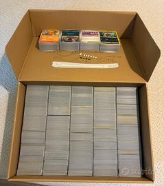 Lotto  Pokemon 9 Kg Holo+Reverse e comuni