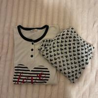 pigiama bianco e blu