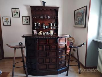 Mobile bar in legno massello di castagno