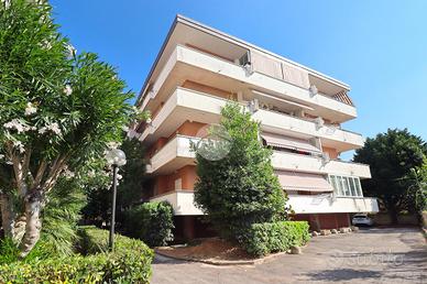 3 LOCALI A FRANCAVILLA AL MARE