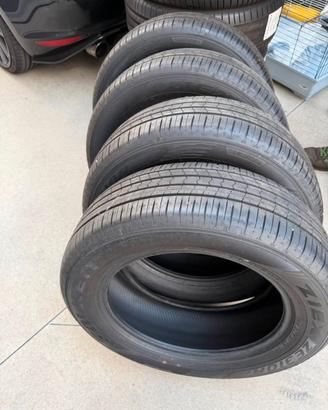 235/60r18