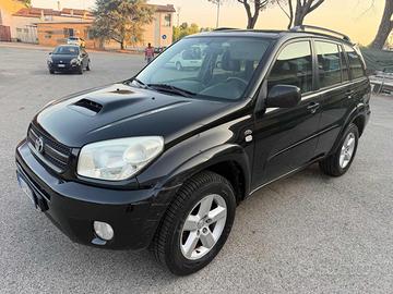 TOYOTA RAV 4 MY23 RAV4 2.0 Tdi D-4D cat 5p Sol S
