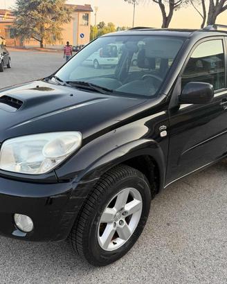 TOYOTA RAV 4 MY23 RAV4 2.0 Tdi D-4D cat 5p Sol S
