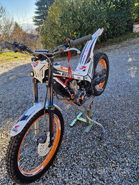 Montesa repsol 260