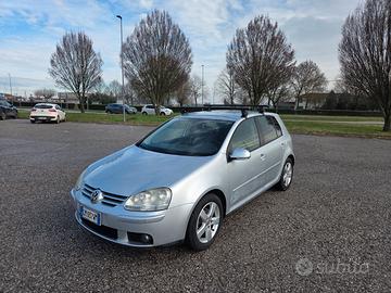 Volkswagen Golf 1.9 TDI 77 KW (105 CV)