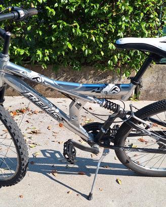 Mountain Bike 26" ammortizzata - Frejus