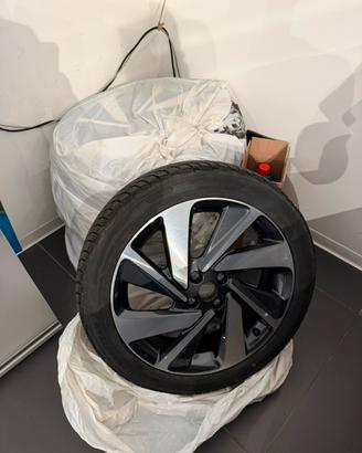 Cerchi in lega 18” Toyota Aygo X 2025