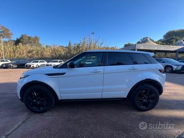 Land Rover Range Evoque 2.0 TD4 180 CV 5p. SE Dyna