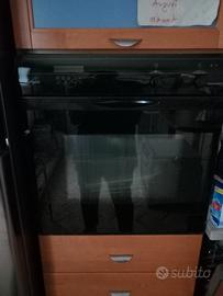 Forno elettrico Whirlpool AKP 620 da incasso.