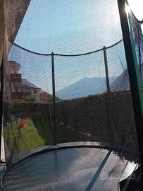 tappeto elastico trampolino per saltare