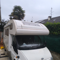 Camper mansardato Rimor Europeo Ng6