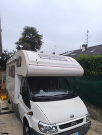 Camper mansardato Rimor Europeo Ng6