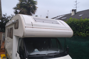 Camper mansardato Rimor Europeo Ng6