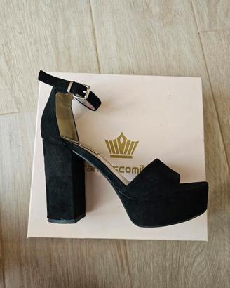 Sandalo Francesco Milano in suede nero