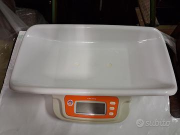 MEBBY bilancia digitale pesa neonati modello 91502