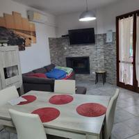 Villa a schiera Nora, [Cod. rif 3281010VRG]