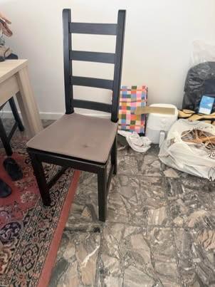 Sedie in legno con cuscino