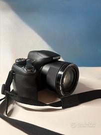 Fotocamera Sony + borsa Lowepro