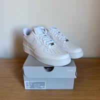 Nike Air Force 1 bianche, taglia 42