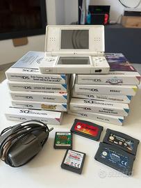 Nintendo DS Lite + Lotto 19 giochi + Caricatore