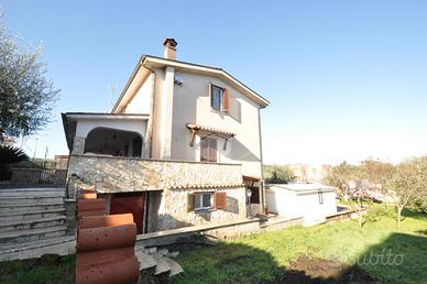 VILLA SINGOLA A ROMA