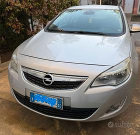 OPEL ASTRA ANNO 2010 1.7 DTI