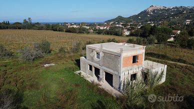 RUSTICO A CASTELLABATE