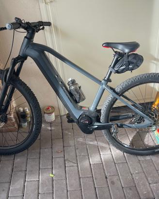 Cube. E-Bike