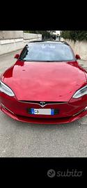 TESLA MODEL S UNICA COME NUOVA