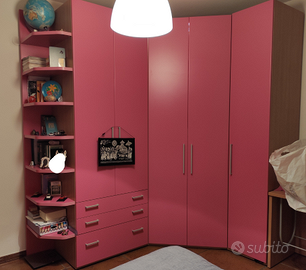 Cameretta completa (armadio,scrivania, cassettiere