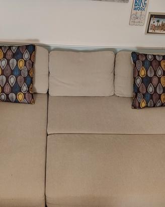 divano 3 posti Ikea 