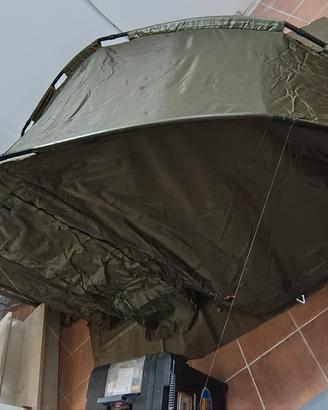  Carpfishing tenda 2 posti e volendo atrezzatura v