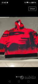 felpa con cappuccio 