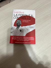 Libro che parla del karate