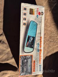 specchietto con cam incorporata dvr