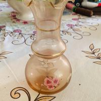 Vasetto decorativo in vetro soffiato