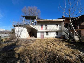 CASA SEMINDIPENDENTE A BAGNOLO PIEMONTE