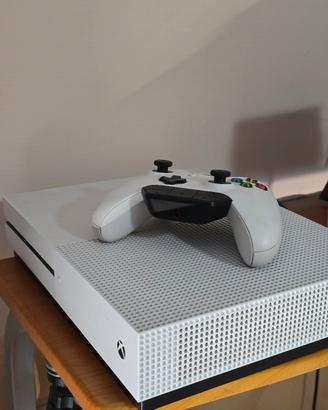 XBOX ONE S + accessori 