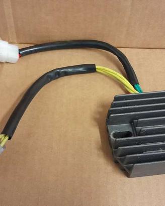 Regolatore tensione Ducati Monster 600 620 900 750