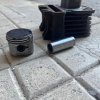 cilindro 50cc e pistone liberty 50 4t