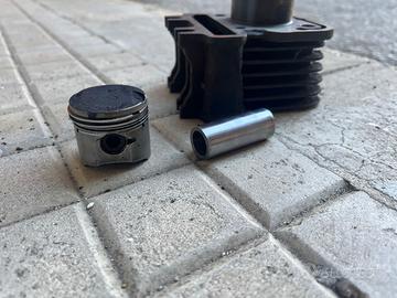 cilindro 50cc e pistone liberty 50 4t
