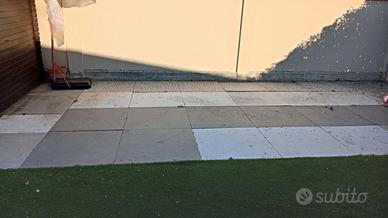 Piastrelloni da giardino per decoro oppure cammina