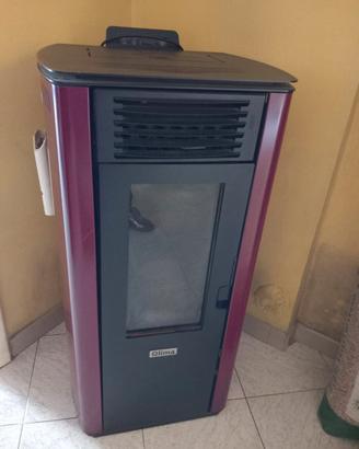 Stufa a pellet Siracusa, con 2 sacchi di pellet