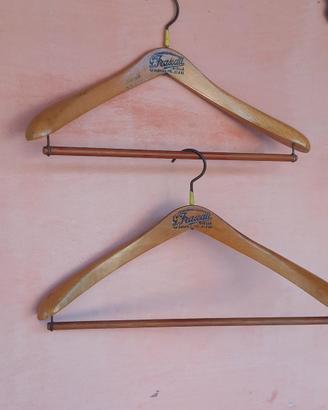 Coppia Grucce Vintage in legno G.Frassati.Biella,a