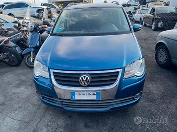 ricambi volkswagen touran anno 2010