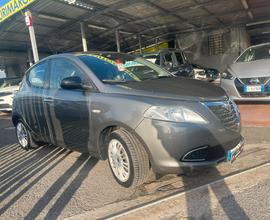 Lancia Ypsilon 1.2 69 CV 5 porte S&S Platinum