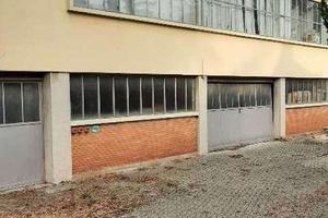 Capannone a Villa Guardia