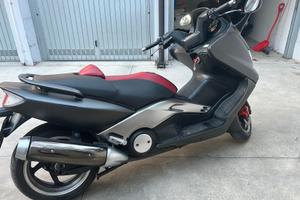 TMAX 500